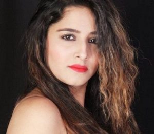 Kate Sharma Height, Age, Boyfriend, Family, Biography & Facts 3 Kate Sharma Wiki, Age, Parents & Boyfriend
