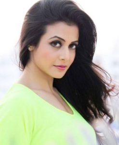 Koel Mallick Height, Age, Husband, Family, Biography, Affair & More 6 Koel Mallick Height, Weight & Body Figure