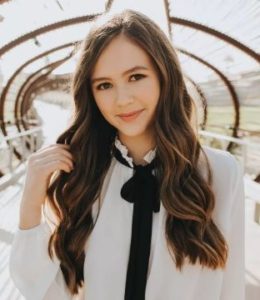 Olivia Sanabia Wikipedia, Age, Parents & Early Life