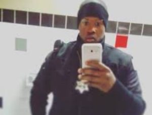 Jemel Roberson Wiki, Age, Wife, Family, Biography, Death & More 4 Jemel Roberson Biography