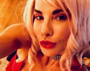 Mandy Blank Biography