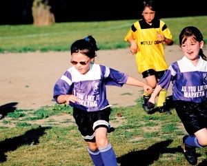 Molly Burke Height, Age, Boyfriend, Family, Biography, Affair & More 8 Molly Burke School Football Match
