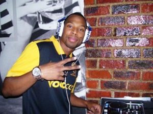Sizwe Dhlomo Wiki, Age, Wife, Biography, Family, Net worth & More 4 Sizwe Dhlomo Body Statistics