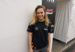 Sophia Floersch Height, Age, Boyfriend, Family, Biography & More 4 Sophia Floersch Biography