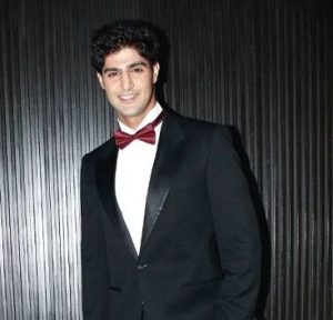 Tanuj Virwani Height, Age, Girlfriend, Family, Biography, Affair & More 6 Tanuj Virwani Bollywood Actor