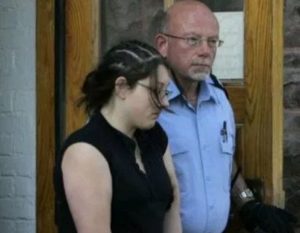 Terri Lynne Mcclintic Wiki (Torri Stafford) Age, Family, Biography & More 3 Terri Lynne under Police Custody