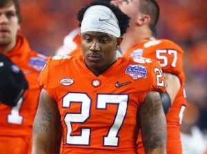 CJ Fuller Wiki, Age, Wife, Height, Family, Biography, Death Cause & More 5 CJ Fuller American Football Player