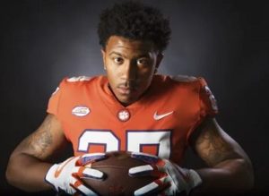CJ Fuller Wiki, Age, Wife, Height, Family, Biography, Death Cause & More 3 CJ Fuller Wiki & Bio