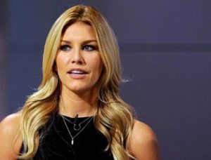 Charissa Thompson Age, Husband, Height, Biography, Net worth & More 4 Charissa Thompson Net worth & Lifestyle
