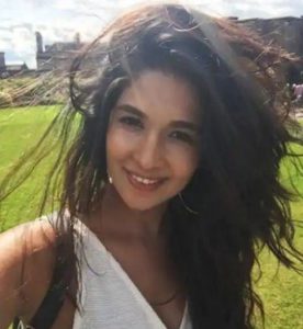 Harleen Sethi Wiki, Age, Height, Boyfriend, Biography, Family, Net worth 7 Harleen Sethi Age, Height & Weight