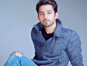 Himansh Kohli Height, Age, Girlfriend, Biography, Family, Net worth, Facts 4 Himansh Kohli Wiki & Bio