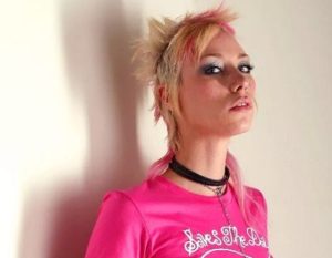 Jael Strauss Wiki, Age, Husband, Height, Biography, Family & Death 3 Jael Strauss Dies due to Breast Cancer