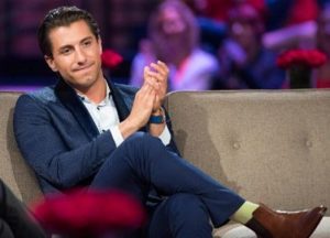 Jason Tartick Height, Age, Wife, Family, Biography, Net worth & More 2 Jason Tartick in The Bachelorette Season 14