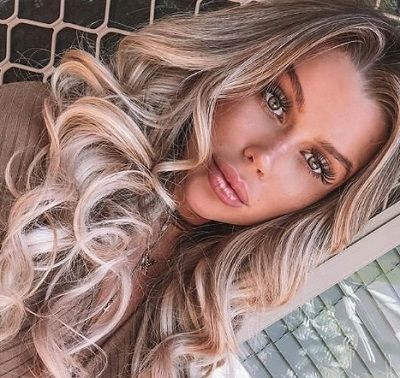 Skye Wheatley Wiki, Age, Height, Husband, Biography, Family & More 4 Skye Wheatley YouTuber, Model, and Reality TV Star