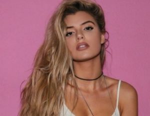Alissa Violet American Model & YouTuber
