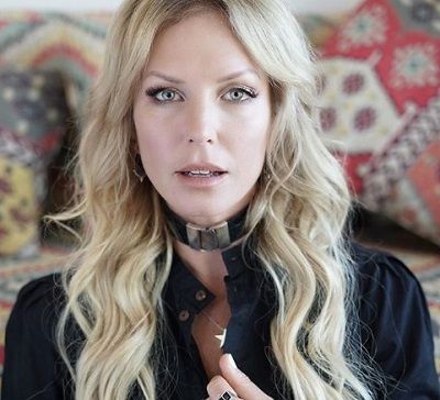 Annalise Braakensiek Age, Husband, Family, Biography, Death & More 2 Annalise Braakensiek Australian Model, Actress, and TV Presenter