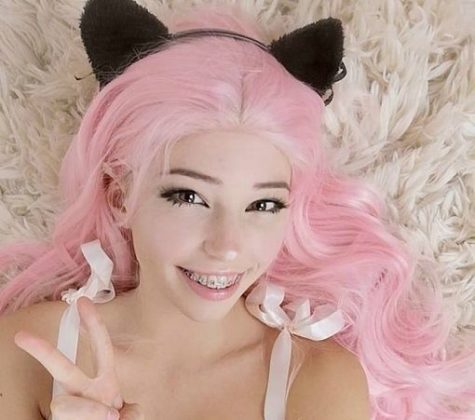Belle Delphine Height, Age, Girlfriend, Biography, Family, Affair & More