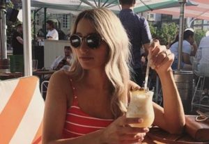 Bonnie Paine Wiki (Tim Paine’s Wife) Age, Kids, Family, Biography, More 3 Bonnie Paine Wiki & Bio
