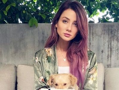 Crystal Leigh Wiki, Age (Michael Clifford's Girlfriend) Biography, Family & More 5 Crystal Leigh American Instagram Model