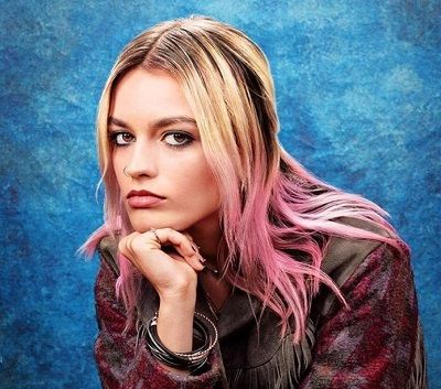 Emma Mackey Height, Age, Boyfriend, Biography, Family, Affair & More 6 Emma Mackey Age, Height & Weight