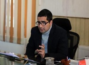 Shah Faesal (IAS) Age, Wife, Biography, Family, Kids, Height & More 3 Shah Faesal leaves his IAS job to join politics