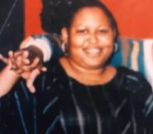 Theresa Kelly Wiki (R. Kelly’s Sister) Age, Biography, Husband & Family 2 Theresa Kelly
