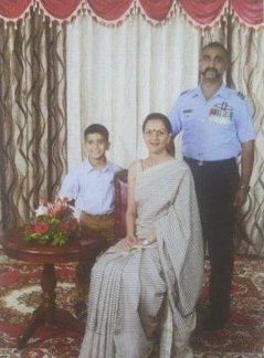 Abhinandan Varthaman Wiki (IAF Pilot) Age, Wife, Son, Biography, Family & More 5 Abhinandan Varthaman Wife Tanvi Marwaha & Son