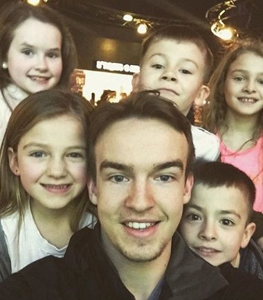 Cometan Wiki, Age, Girlfriend, Biography, Family, Height, Story & More 4 Brandon Reece Taylor Biography