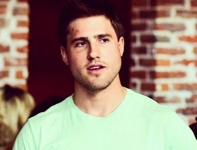 JJ Lane Wiki, Age, Girlfriend, Biography, Height, Family & More 3 JJ Lane American Former Investment Banker, Reality Television Star, Denver Hockey Analyst, and Social Media Personality