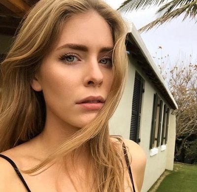 Jordan Claire Robbins Wiki, Age, Height, Biography, Boyfriend & Family 5 Jordan Claire Robbins age, height, and weight