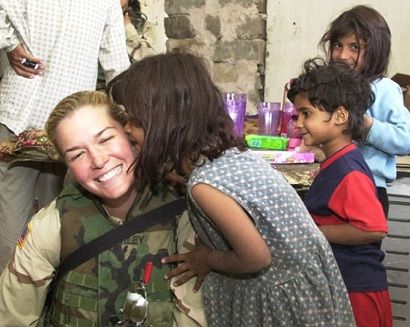 Kate Norley Wiki (John Oliver's Wife) Age, Biography, Kids, Family & More 7 Kate Norley Army Combat Medic