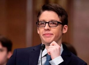 Ethan Lindenberger Wiki, Age, Parents, Biography, Anti-Vax Mum & Facts 2 Ethan Lindenberger American Teen Age Boy