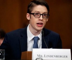 Ethan Lindenberger Wiki, Age, Parents, Biography, Anti-Vax Mum & Facts 6 Ethan Lindenberger Personal Life