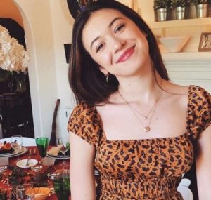 Grace Kaufman Height, Age, Biography, Boyfriend, Family, Affairs & More 3 Grace Kaufman TV shows, Movies & Awards