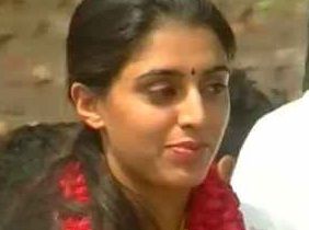 Nisha Yogeshwar Wiki, Age, Boyfriend, Biography, Family, Affairs & More 4 Nisha Yogeshwar Biography