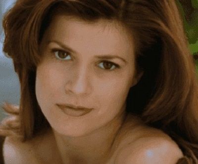 Wendy Madison Bauer Wiki (Luke Perry's Fiancee) Age, Biography, Facts 4 Wendy Madison Bauer American an American Therapist and Former Actress