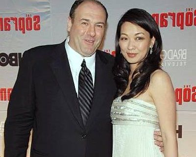Deborah Lin Wiki, Age, Bio (James Gandolfini Wife) Family & Facts 4 Deborah Lin with her late husband James Gandolfini (American Actor)
