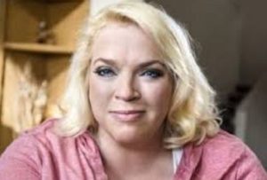 Garrison Brown Wiki (Kody Brown’s Son Sister Wives) Age, Bio & Family 6 Garrison Brown's mother Janelle Brown