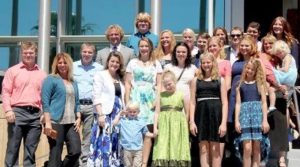 Hunter Brown Wiki, Age, Bio (Kody Brown’s Son) Sister Wives & Family 2 Hunter Brown & Family