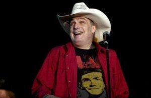 Phil McCormack Wiki & Bio