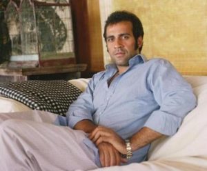 Aatish Taseer (Writer) Age, Wife, Biography, Family, Net worth & More 8 Aatish Taseer Net worth, Awards, Income, Books & Assets
