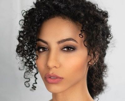 Cheslie Kryst (Miss USA) Height, Weight, Age, Bio, Family & Boyfriend 5 Cheslie Kryst age, height, and weight