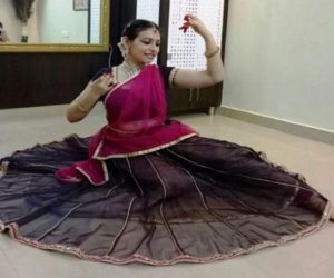 Karishma Arora Wiki (CBSE Topper) Age, Bio, Family, School & Facts 7 Karishma Arora Age, Height & Weight