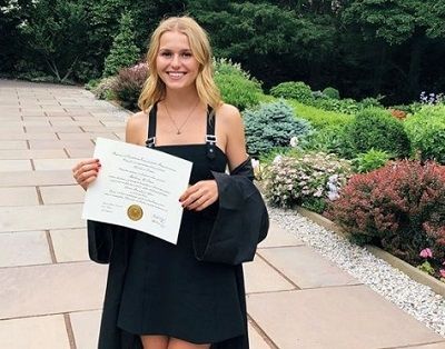 Mallory Edens Wiki, Age, Height, Weight, Biography, Family & Boyfriend 4 Mallory Edens wiki and bio