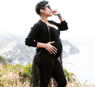 Niko Khale Wiki, Age, Height (Keyshia Cole's Boyfriend) Bio & Family 4 Niko Khale and his girlfriend Keyshia Cole (American singer, songwriter, and record producer) expecting their first child