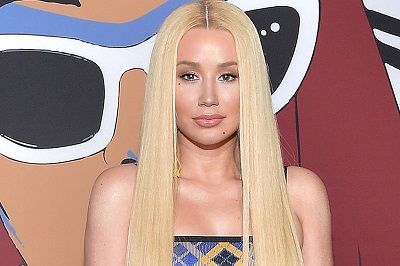 Nino Muñoz (Photographer) Age, Bio, Height, Family, Boyfriend, Facts 3 The Australian rapper Iggy Azalea's nude pictures leaked on the internet from 2016 photoshoot done by Nino Muñoz