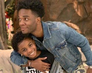 DJ Pryor Wiki (Comedian) Age, Wife, Height, Biography, Family & Facts 6 DJ Pryor with his elder son