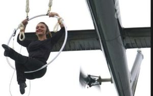 Erendira Wallenda Wiki, Age (Nik Wallenda’s Wife) Bio, Family & Facts 2 Erendira Wallendsa American Aerialist