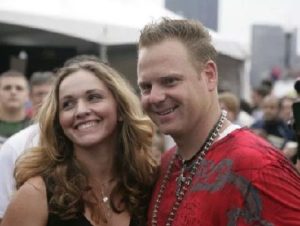 Erendira Wallenda Wiki, Age (Nik Wallenda’s Wife) Bio, Family & Facts 6 Erendira Wallenda Ethnicity, Aerial Acts & Lifestyle
