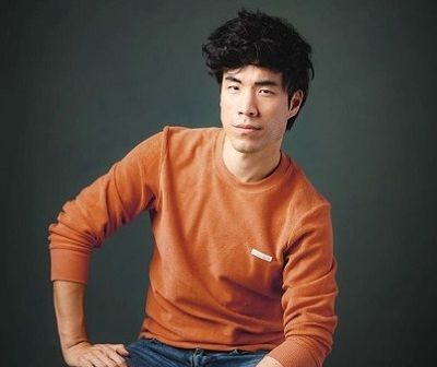 Eugene Lee Yang Height, Weight, Age, Gay Boyfriend, Bio & Family 4 Eugene Lee Yang age, height, and weight